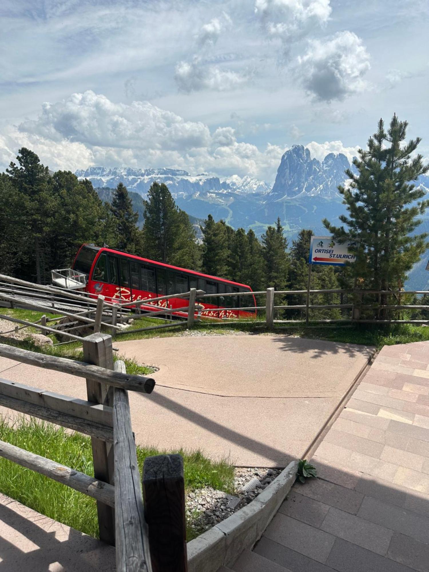 Chalet Da Mont Resciesa Ortisei Luaran gambar